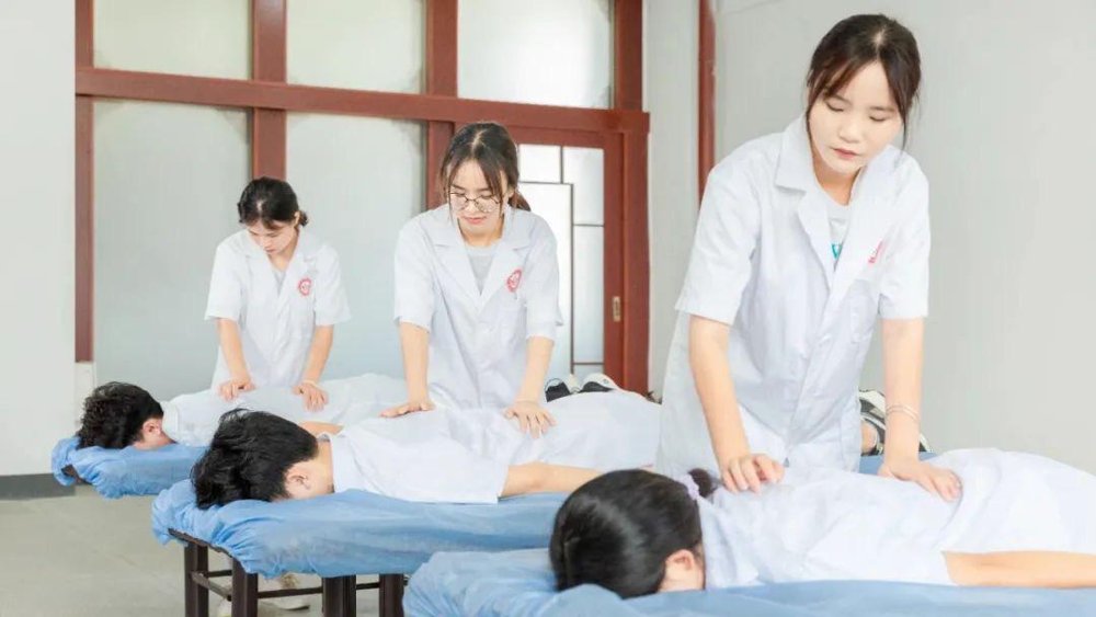 烘焙温度必须稳定在±2℃